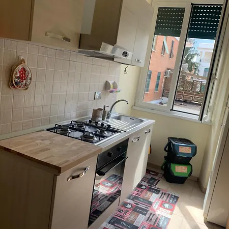 לינה וארוחת בוקר Carpiceci רומא